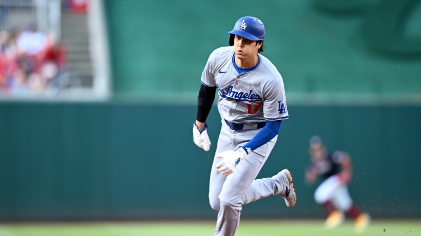 MLB: Ohtani has career-high 3 doubles in Dodgers&#039; 20-hit attack