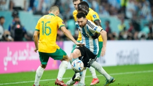 Australia fail to contain Messi but show world&#039;s best cannot &#039;fly&#039;