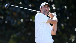 Scheffler takes one-stroke lead into final round at Houston Open