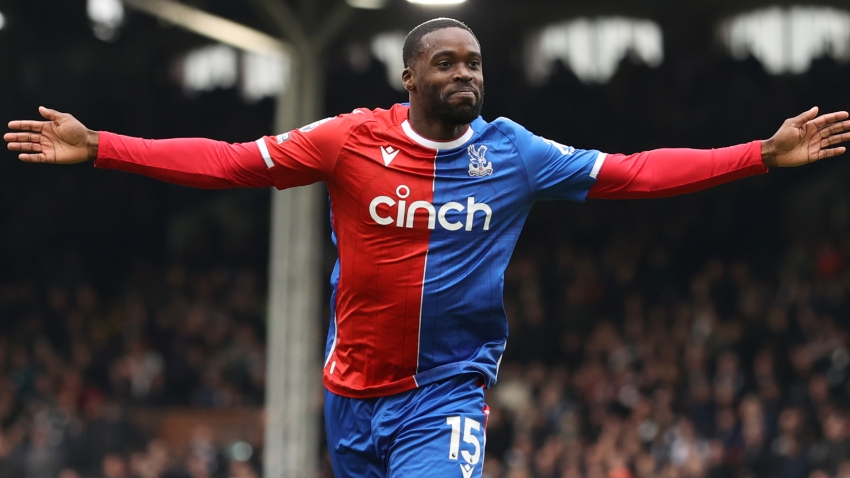 Fulham 1-1 Crystal Palace: Schlupp strikes late to give visitors deserved point