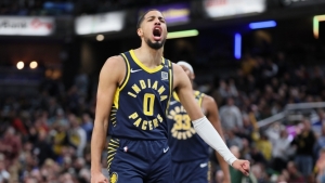 Pacers score 47 in 3rd quarter, sweep Bucks in home-and-home