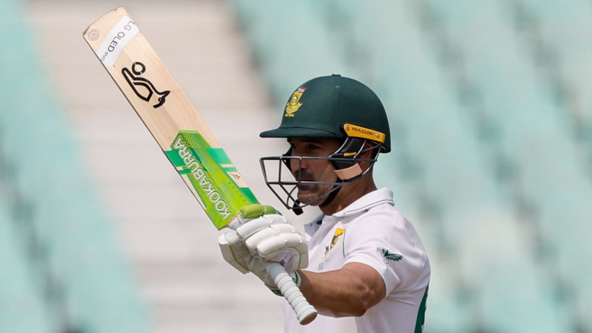 Early finish follows farcical late start as South Africa edge day one against Bangladesh