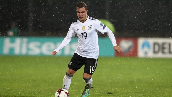 Low: Gotze has &#039;all the qualities&#039; to force Germany return ahead of World Cup