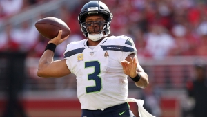 Russell Wilson streak set to end as Seahawks turn to Geno Smith