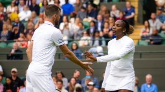 Wimbledon: Venus Williams &#039;inspired by Serena&#039; after making winning doubles return