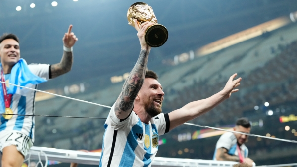 Zanetti: Messi&#039;s World Cup triumph not enough for him to overtake Maradona