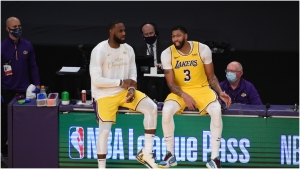 LeBron, Davis questionable for Lakers