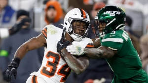 Cleveland Browns beat New York Jets to clinch play-off berth