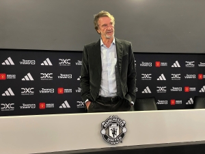 Sir Jim Ratcliffe submits offer for 25 per cent of Class A shares at Man Utd