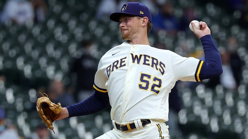 Brewers out-pitch Bauer and Dodgers, Mariners get gem from Kikuchi