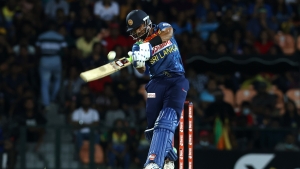 Stunning Shanaka effort drags Sri Lanka to T20I victory against Australia