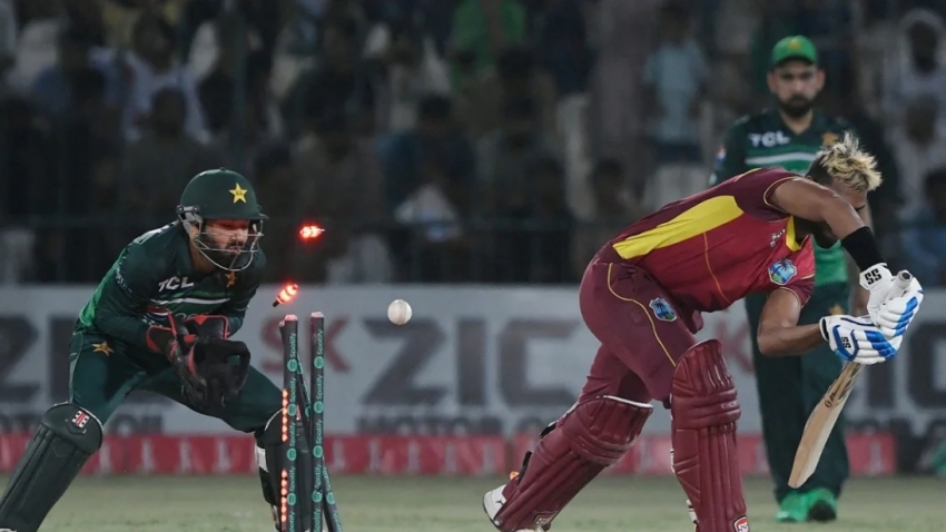 Crushing 120-run defeat leaves Windies facing unassailable 0-2 deficit against Pakistan