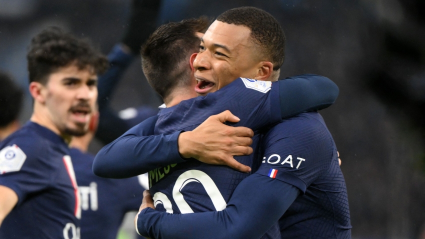 Kylian Mbappe exchanges his record-breaking Paris Saint-Germain