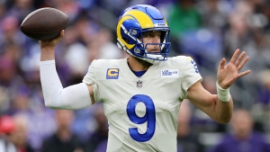 Stafford inspires Rams past slumping Ravens, Bengals clinch AFC North title