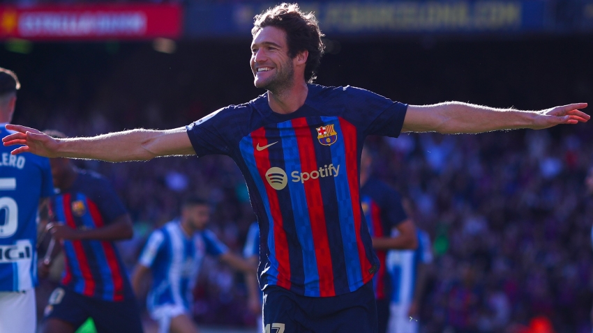 Xavi delighted with Marcos Alonso's new Barcelona deal