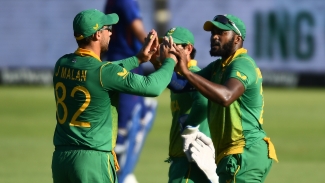 South Africa clinch series whitewash with dramatic four-run victory over India