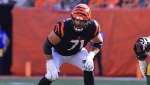Chicago Bears, offensive tackle Riley Reiff agree to one-year deal