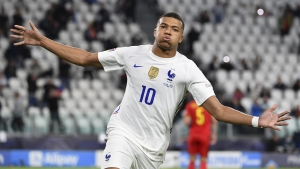 Ancelotti steers clear of Mbappe talk as agent claims Real Madrid make new €50m bid for PSG star