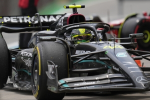 Carlos Sainz leads Ferrari one-two in Brazilian Grand Prix practice