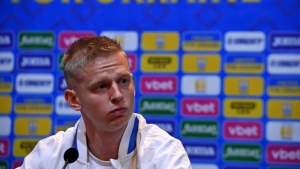 Zinchenko vows to make Ukraine &#039;proud&#039; ahead of World Cup play-off