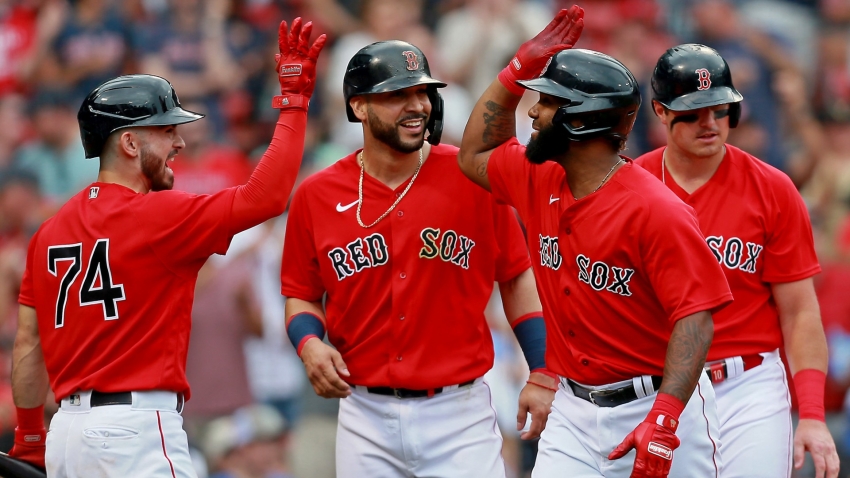 Red Sox hit four homers in 15-1 rout, DeGrom strikes out 14