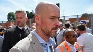 Ten Hag straight down to work at Man Utd as club confirm Monday unveiling