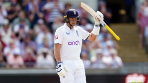 Joe Root steadies England after Australia rally on opening day of Ashes