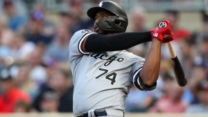 Jimenez hits another home-run double for White Sox, Hosmer stars in Padres win