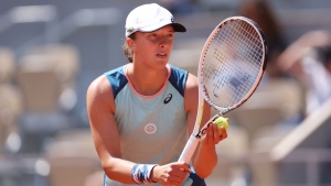 French Open: &#039;I forgot how old I am!&#039; – Swiatek signs off win by celebrating wrong birthday