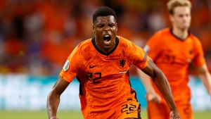 Netherlands 3-2 Ukraine: Late Dumfries header secures dramatic Oranje win