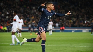 Hakimi wants Mbappe to extend PSG stay but will respect any decision