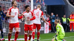 Harry Kane hits hat-trick as Bayern Munich hammer Mainz