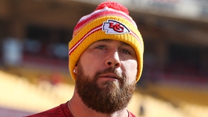 Chiefs TE Kelce gets $3m raise in contract restructure