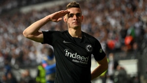 Eintracht Frankfurt 1-0 West Ham (3-1 agg): Borre sends hosts to Europa League final as Cresswell red costs Irons