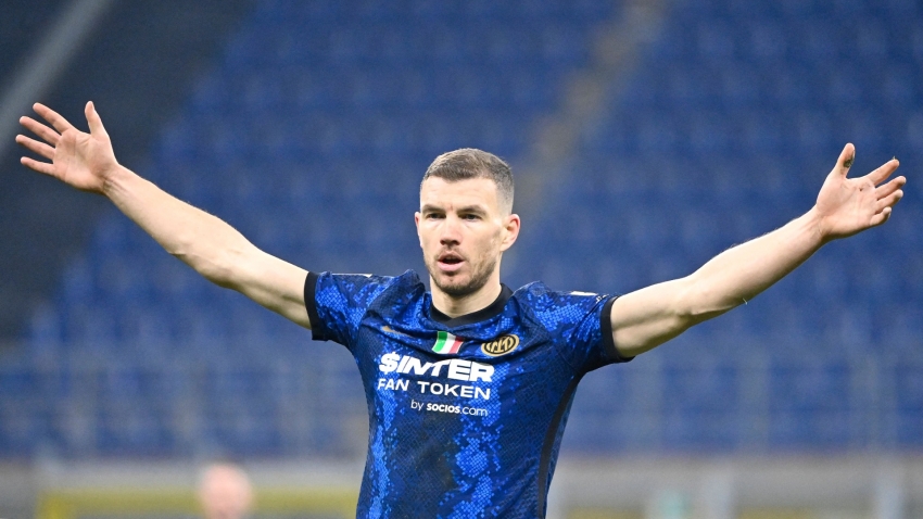 Inter 2-1 Venezia: Late Dzeko winner gets Nerazzurri out of jail