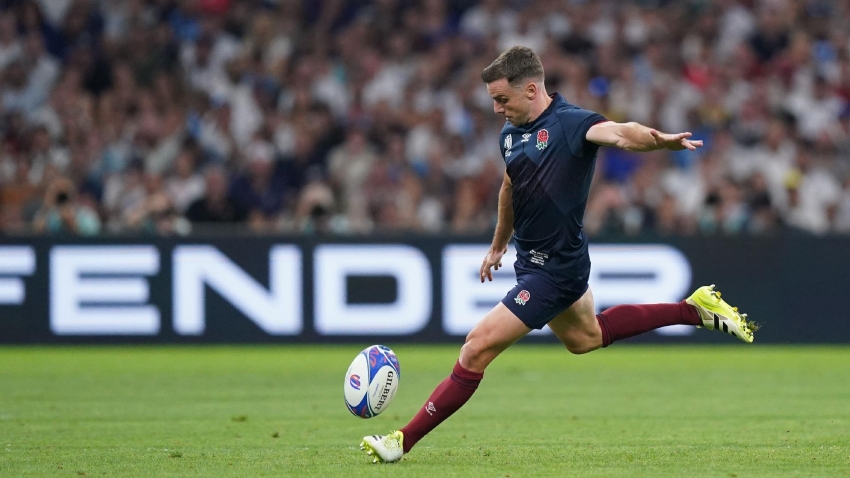 George Ford masterclass earns 14-man England an opening World Cup win