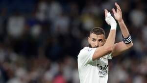 Ancelotti refuses to criticise Benzema after Real Madrid surrender perfect record