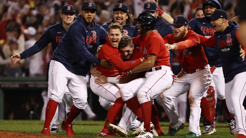 MLB playoffs 2021: Red Sox stun Rays to advance, Giants put Dodgers on brink