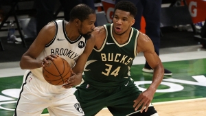 Giannis and KD renew acquaintances in Brooklyn