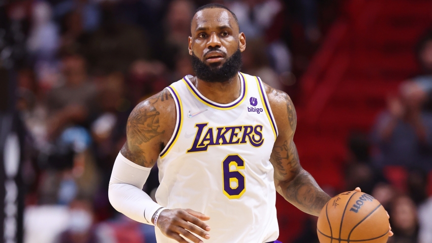 LeBron ruled out of 76ers game due to knee soreness