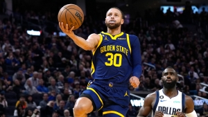 Warriors superstar Curry likely to return Sunday against the Lakers