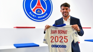 Bernat staying with PSG after signing new four-year deal