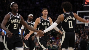 Bucks extend franchise-record run without Giannis, under-fire Nets claim back-to-back wins