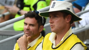 Ashes 2021-22: Starc stunned by Anderson and Broad omissions