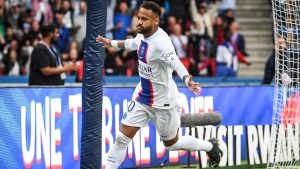 Paris Saint-Germain 1-0 Brest: Neymar strikes as champions return to Ligue 1 summit