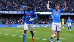 Napoli 3-1 Inter: Late show sees Serie A champions down 10-man Nerazzurri
