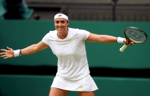 Ons Jabeur ends Elena Rybakina’s reign to reach Wimbledon semi-finals again