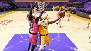 Heat sizzle as Miami pip LeBron&#039;s Lakers, Hornets buzz past Curry-less Warriors