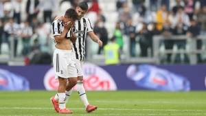 Juventus 3-2 Sampdoria: Dybala injury overshadows Bianconeri win in Allegri&#039;s landmark match