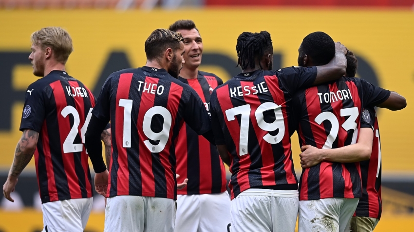 Milan 2-1 Genoa: Own goal keeps Rossoneri in the hunt